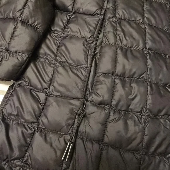 The North Face Black Quilted Hooded Coat - Picture 5 of 11